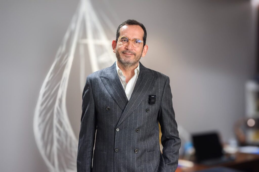 Robotik Kalça Protezinde Yeni Dönem: Doç. Dr. Ata Can’dan Hastalara Özel Cerrahi Planlama